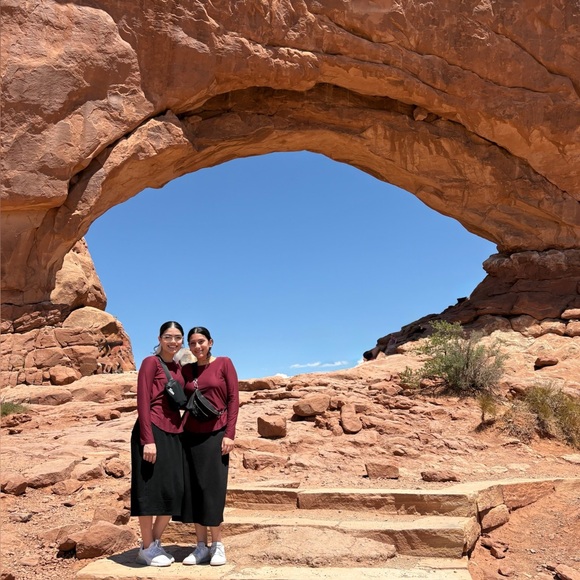 𝚖𝚎𝚎𝚝 𝚖𝚎♡ - Picture 3 of 7